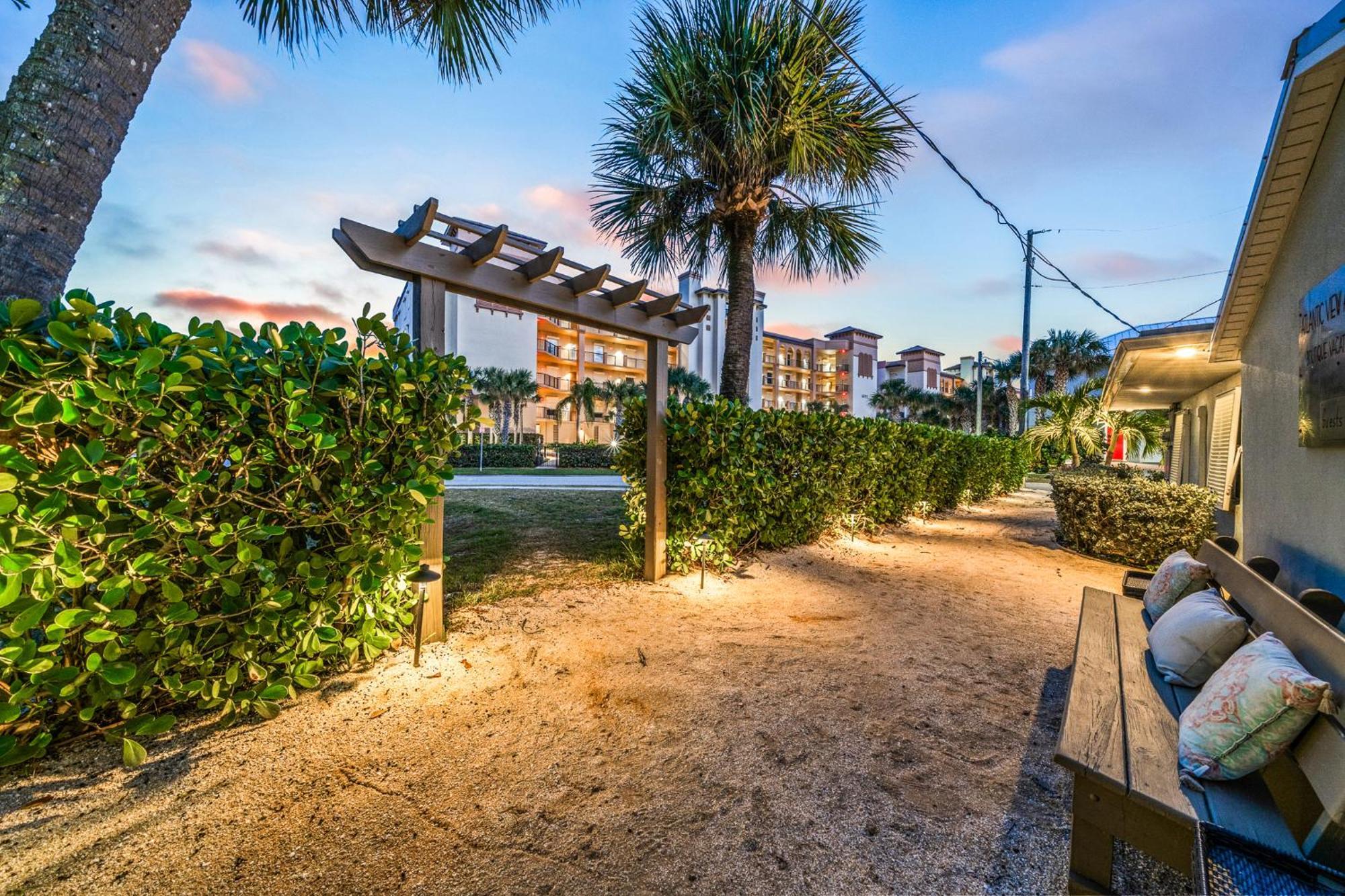 Wonderful Place Wprivate Patio Next To The Beach Cocoa Beach Kültér fotó